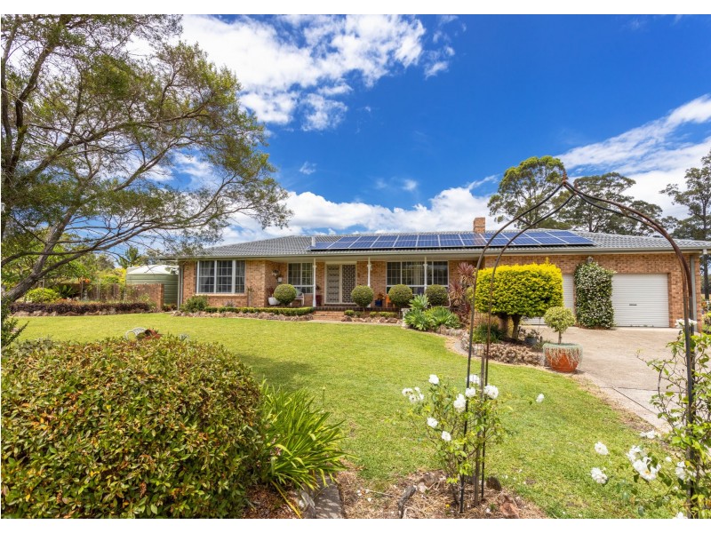 17 Kaywana Close, Pampoolah NSW 2430