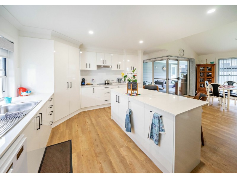 1/119 Forest Lane, Old Bar NSW 2430