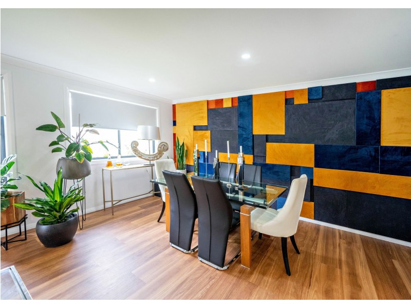 110 Albatross Way, Old Bar NSW 2430