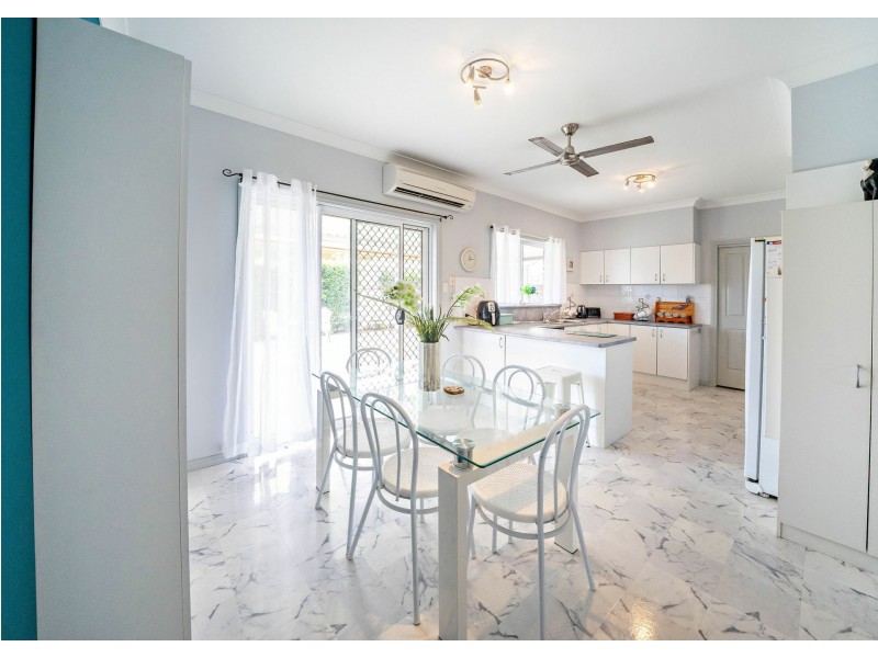 7 Berber Road, Old Bar NSW 2430