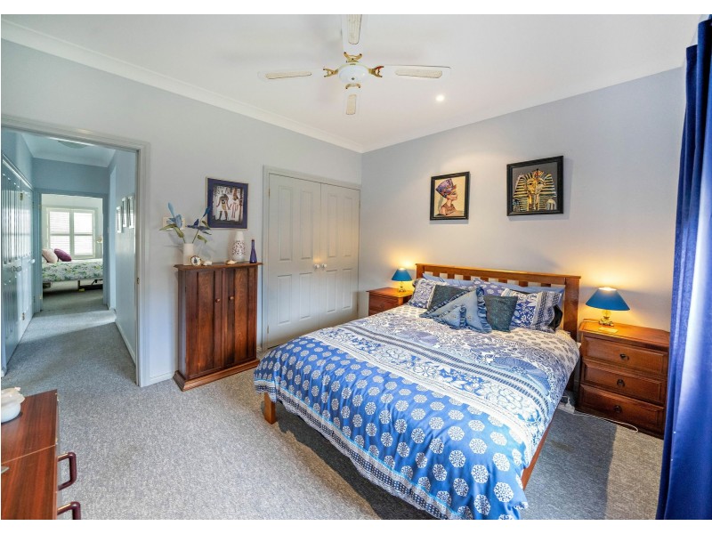 7 Berber Road, Old Bar NSW 2430