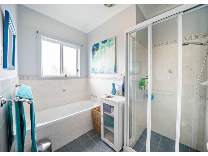 7 Berber Road, Old Bar NSW 2430