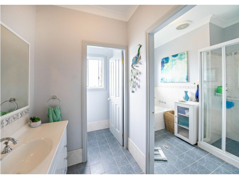 7 Berber Road, Old Bar NSW 2430