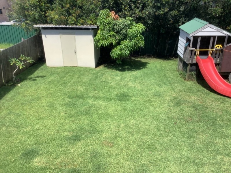 18 Kolang Street, Old Bar NSW 2430