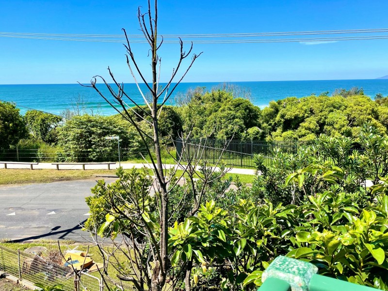 1 Smith Street, Old Bar NSW 2430