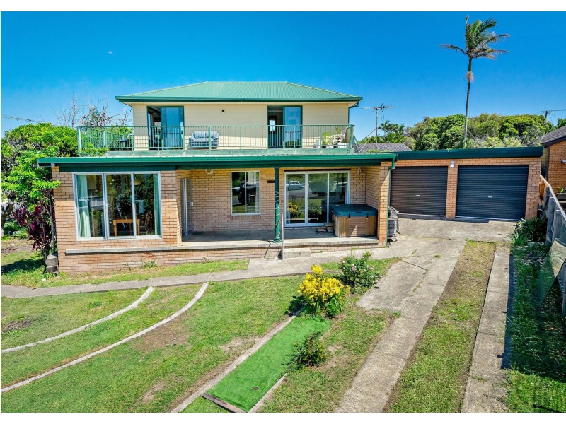 1 Smith Street, Old Bar NSW 2430