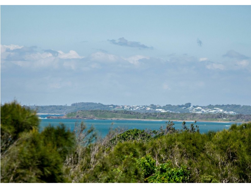 1 Smith Street, Old Bar NSW 2430