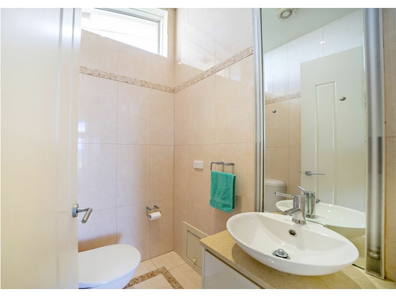 4/38 Lewis Street, Old Bar NSW 2430