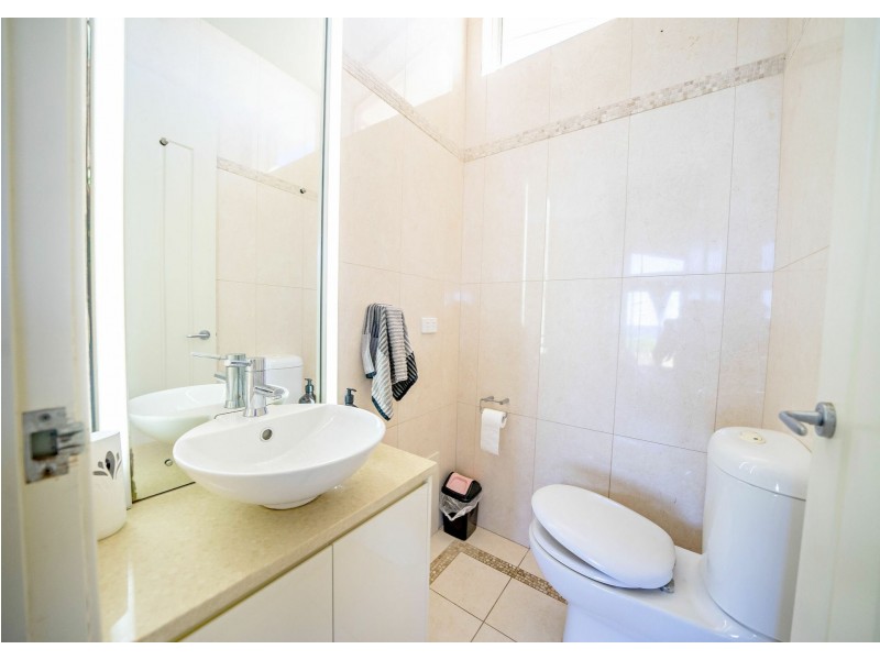 4A/38 Lewis Street, Old Bar NSW 2430