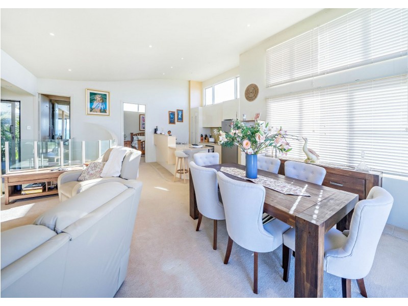 4B/38 Lewis Street, Old Bar NSW 2430