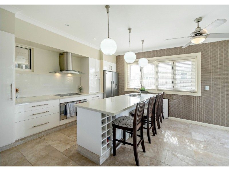 3 & 4/40 Lewis Street, Old Bar NSW 2430