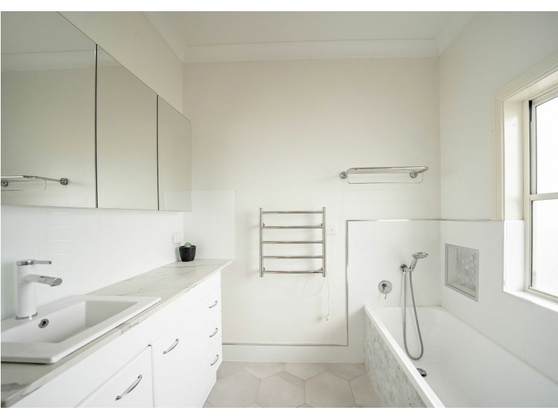 3 & 4/40 Lewis Street, Old Bar NSW 2430
