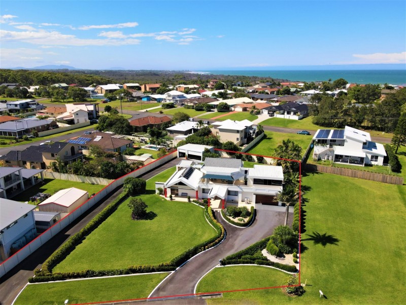 3 Seaspray Circuit, Wallabi Point NSW 2430