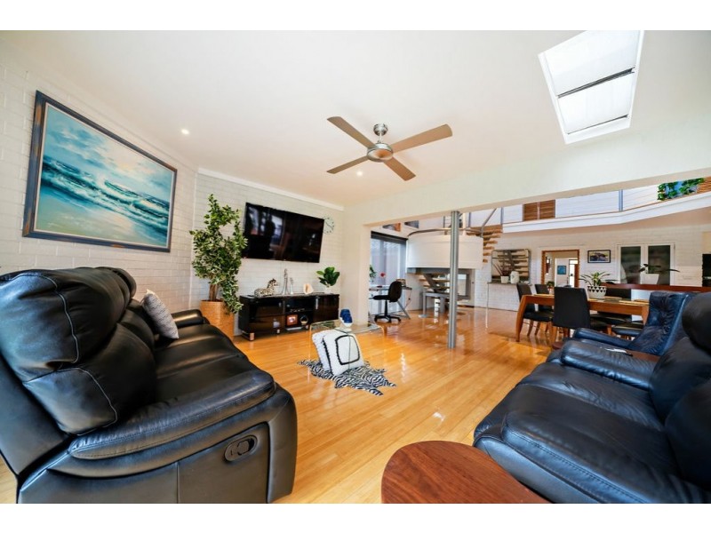 3 Seaspray Circuit, Wallabi Point NSW 2430