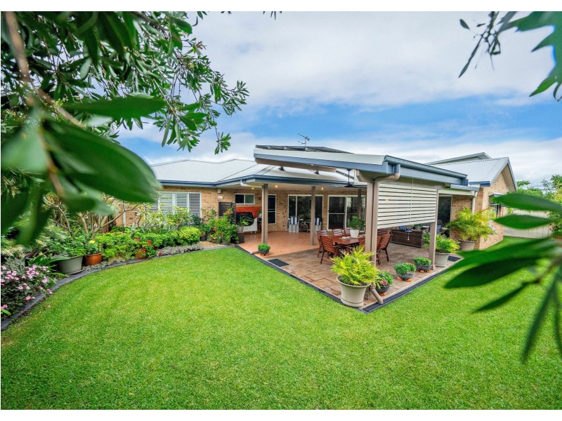 7 Shantull Drive, Wallabi Point NSW 2430