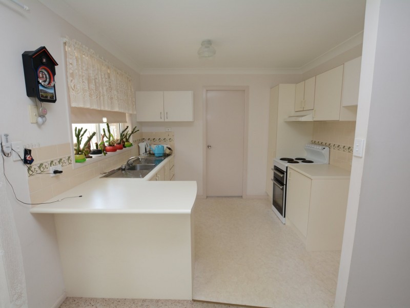 Unit 3/37 Old Bar Road, Old Bar NSW 2430