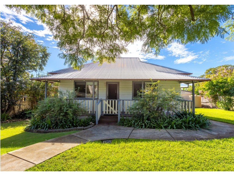11 Wingham Road, Taree NSW 2430