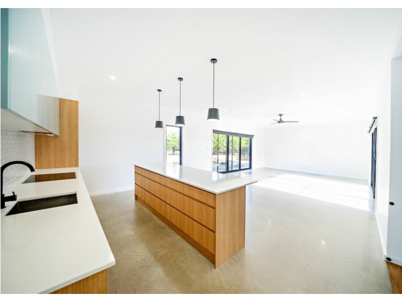 25 Janice Street, Wallabi Point NSW 2430