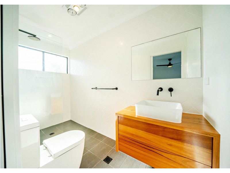 25 Janice Street, Wallabi Point NSW 2430