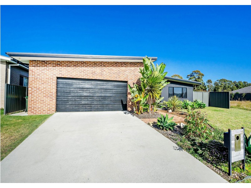 25 Janice Street, Wallabi Point NSW 2430