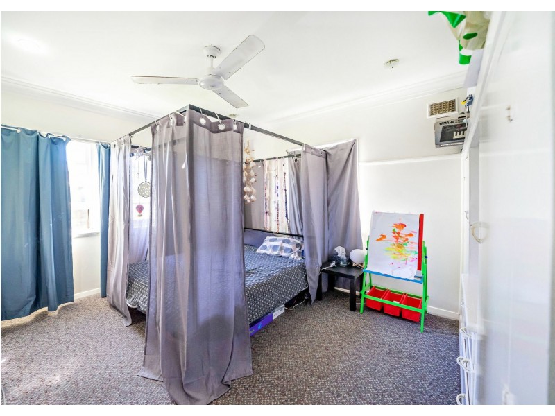 16 Richardson Street, Taree NSW 2430