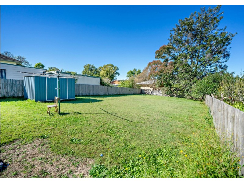 16 Richardson Street, Taree NSW 2430
