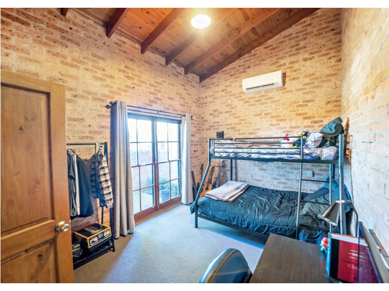 10 Allumba Close, Taree NSW 2430