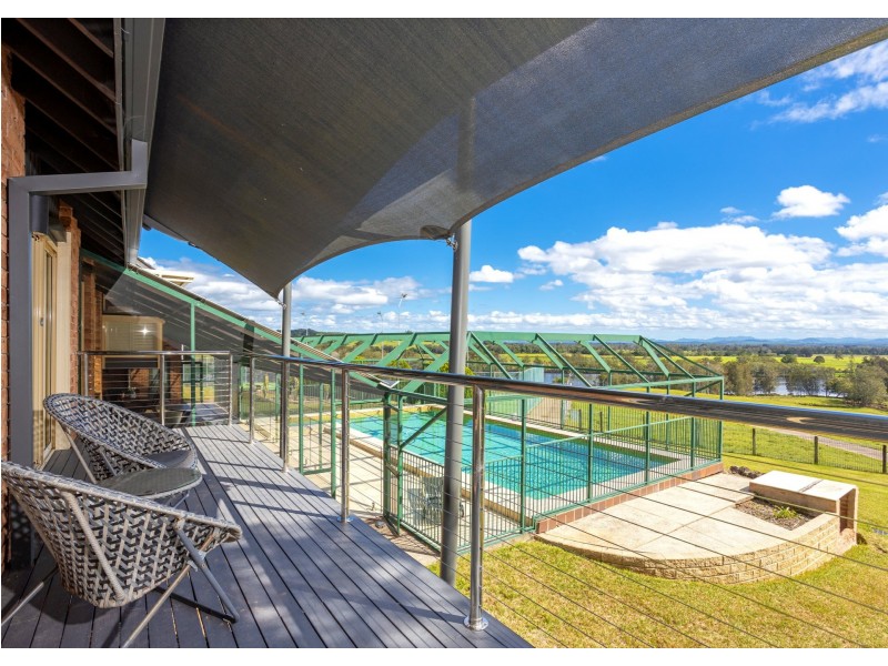51 Riverview Road, Mitchells Island NSW 2430