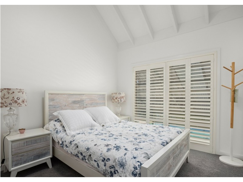 51 Riverview Road, Mitchells Island NSW 2430