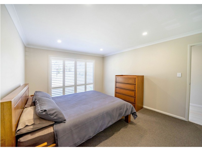 102 Albatross Way, Old Bar NSW 2430