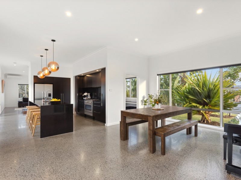 9 Shantull Drive, Wallabi Point NSW 2430