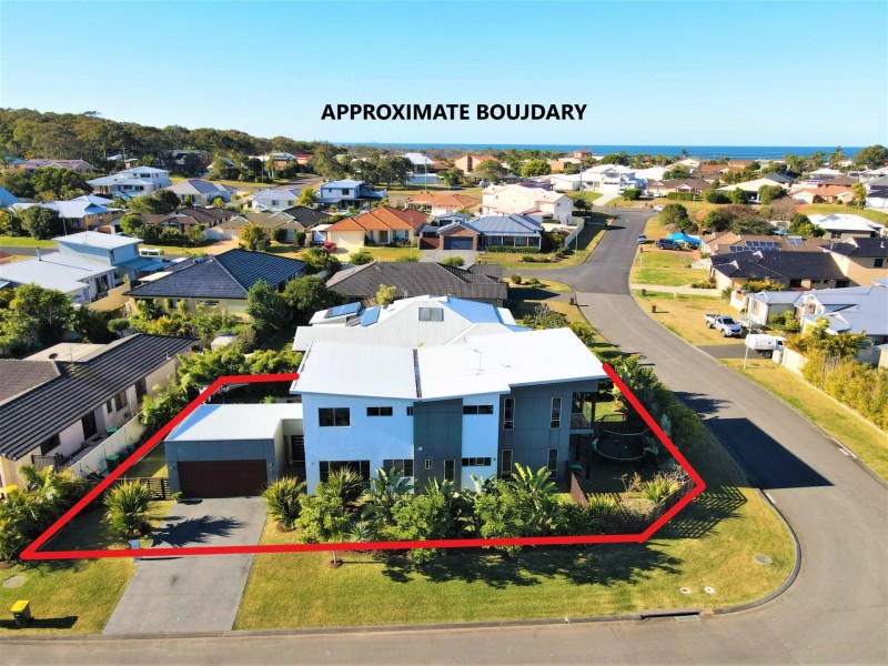 9 Shantull Drive, Wallabi Point NSW 2430
