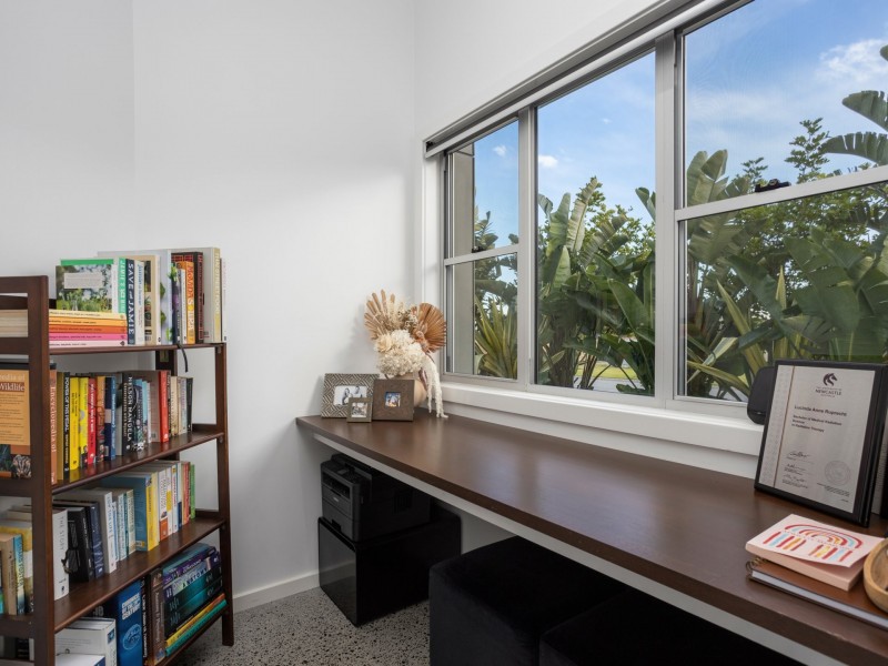 9 Shantull Drive, Wallabi Point NSW 2430