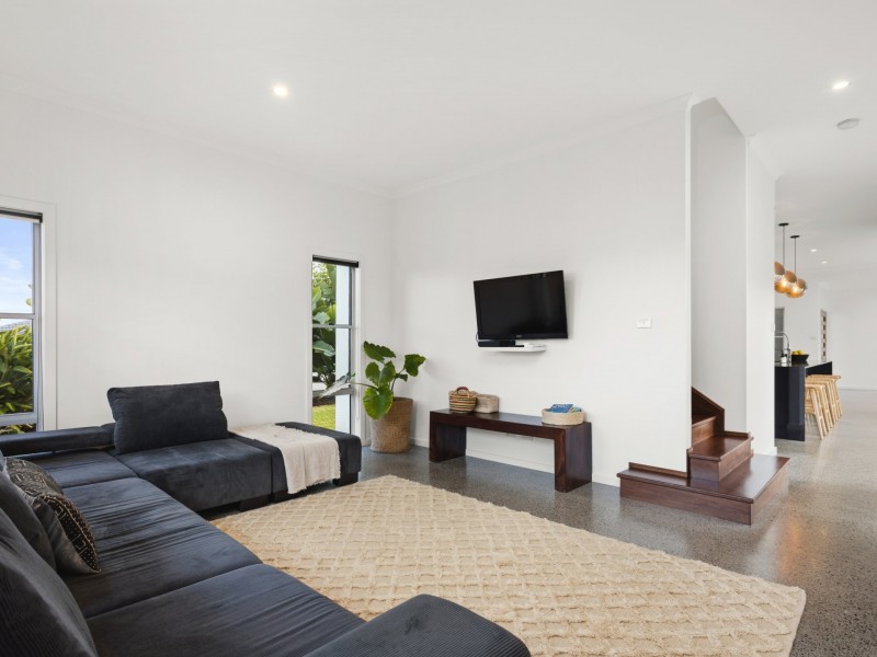 9 Shantull Drive, Wallabi Point NSW 2430