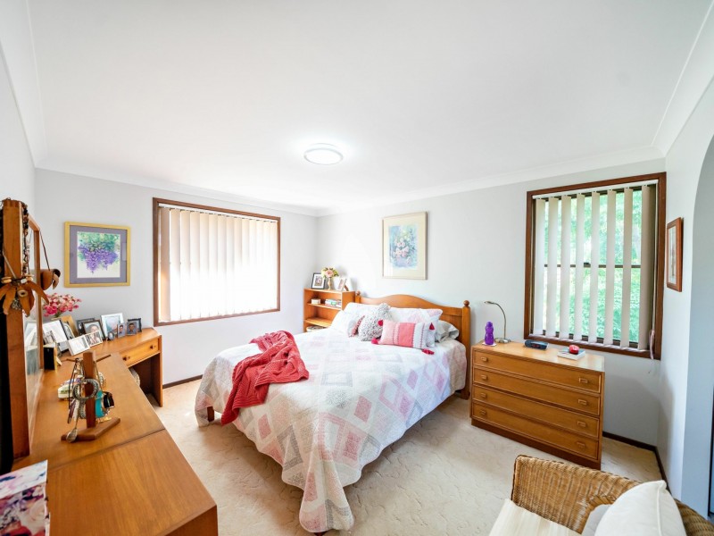 16 Belle Villa Parade, Old Bar NSW 2430