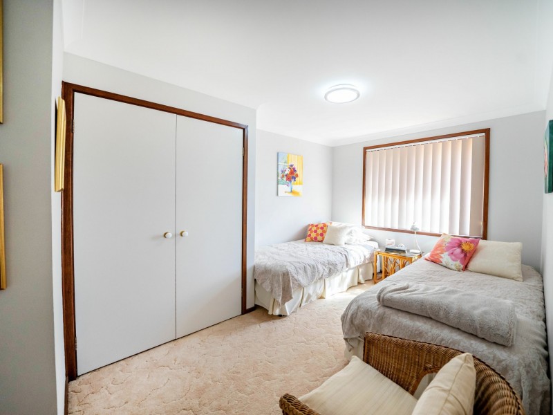 16 Belle Villa Parade, Old Bar NSW 2430