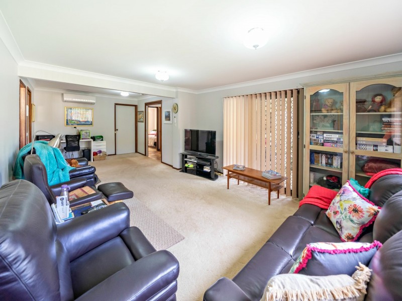 16 Belle Villa Parade, Old Bar NSW 2430