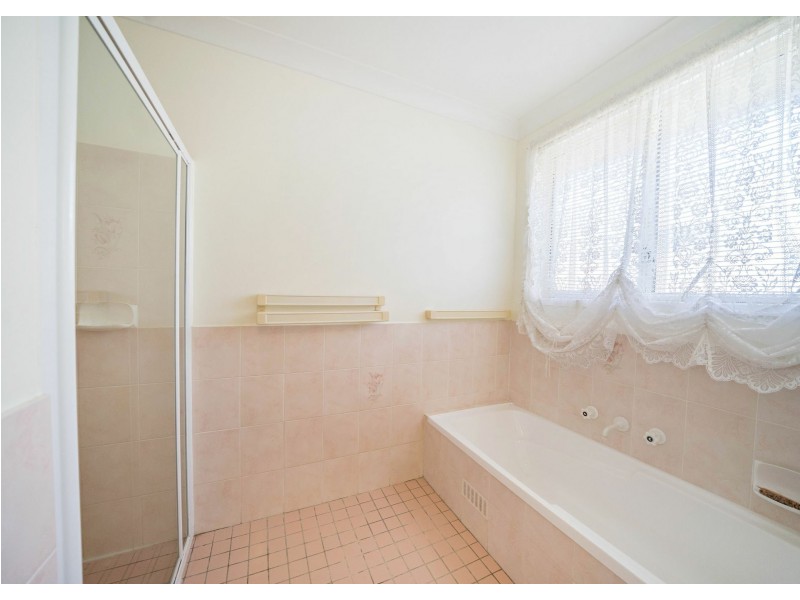 49 Clerke Street, Old Bar NSW 2430