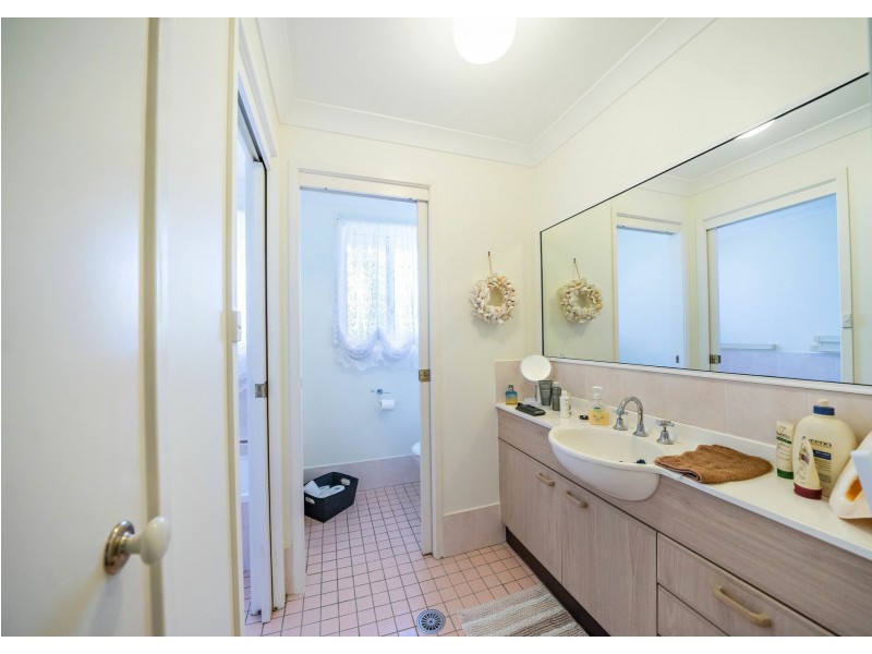 49 Clerke Street, Old Bar NSW 2430