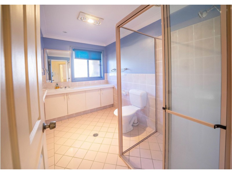 1/27 Molong Road, Old Bar NSW 2430