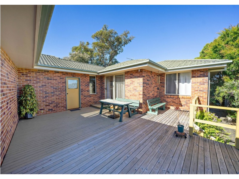 1/27 Molong Road, Old Bar NSW 2430