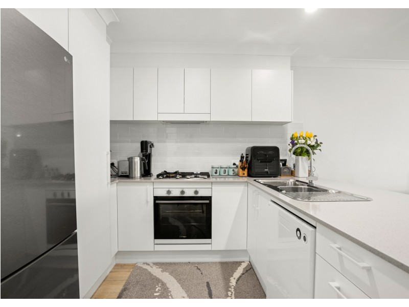 15 Viewmont Way, Old Bar NSW 2430