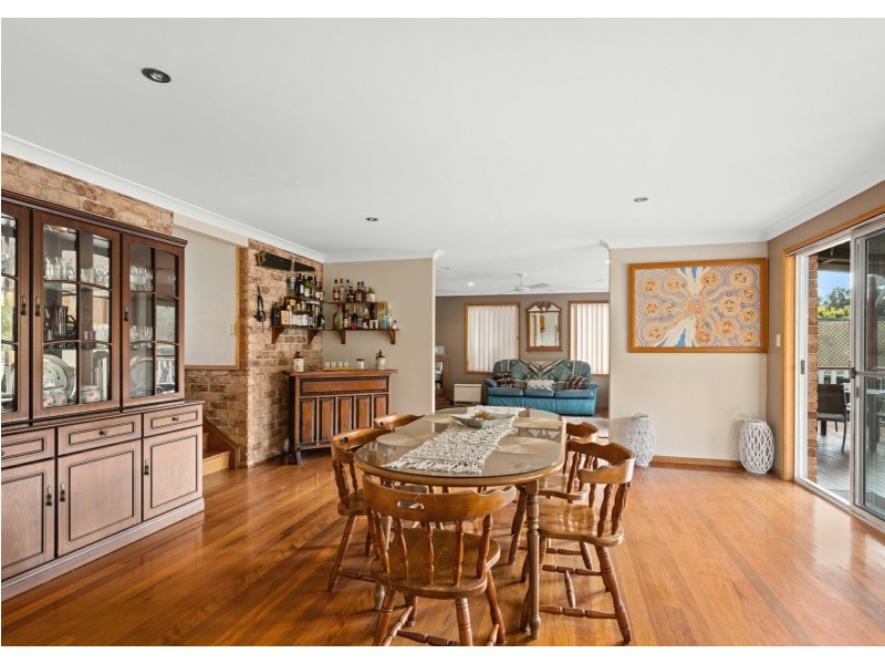 122 Waterman Street, Old Bar NSW 2430