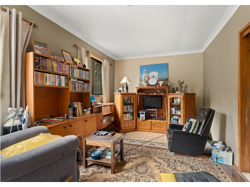 232 Ferry Road, Oxley Island NSW 2430