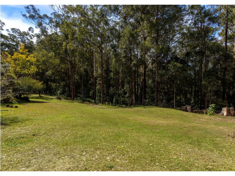 232 Ferry Road, Oxley Island NSW 2430