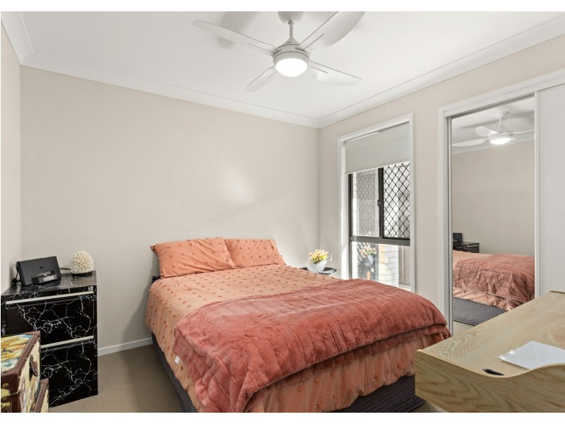 16 Mariner Avenue, Old Bar NSW 2430