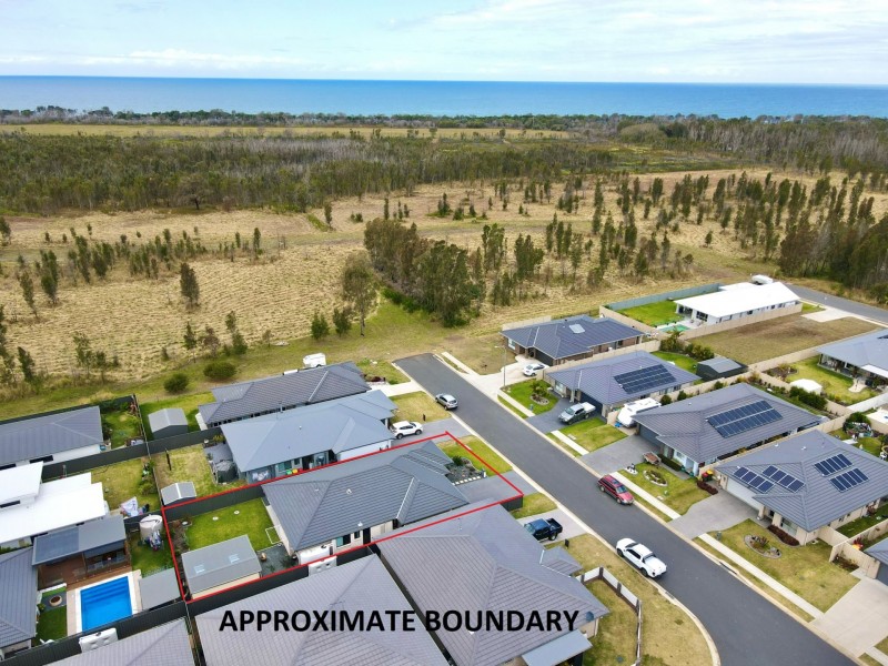 16 Mariner Avenue, Old Bar NSW 2430