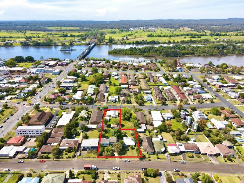 103 Albert Street, 8 & 10 Richardson Streets, Taree NSW 2430