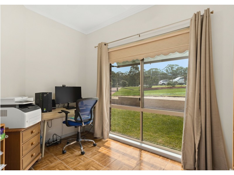 13 Rainforest Drive, Mitchells Island NSW 2430