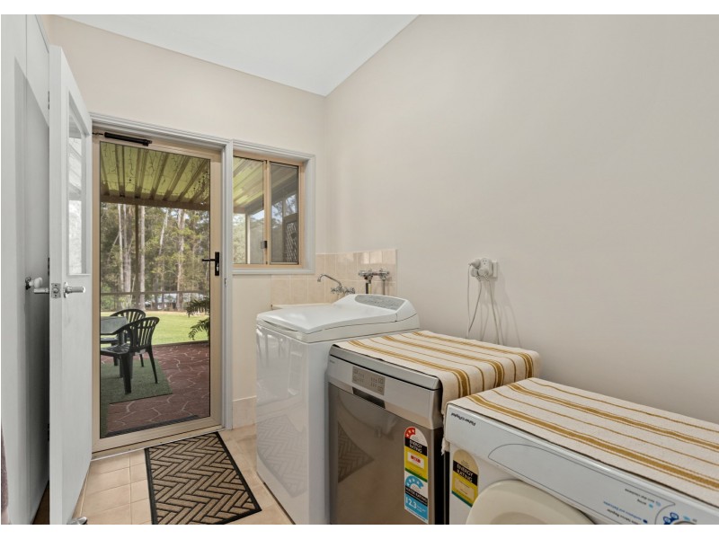 13 Rainforest Drive, Mitchells Island NSW 2430